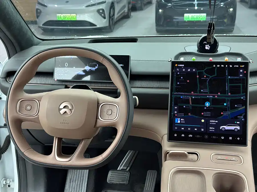 Used NIO ES6 2023 model 75kWh