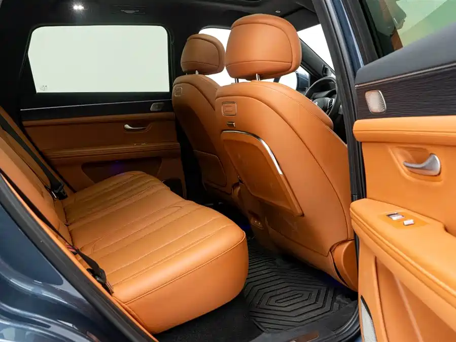 900x675_0_q87_c42_autohomecar__ChxpVmk6KYGAfhHAAAGaiXnjHNk034.jpg.webp Used HUAWEI AITO M7 2024 1.5T Intelligent Driving Four-wheel Drive Pro Version 5 Seats