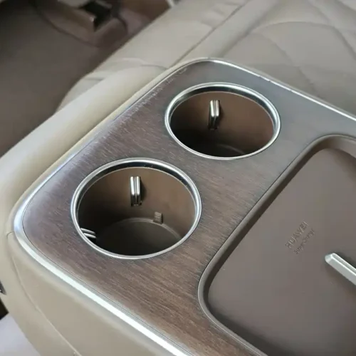 900x675_0_q87_c42_autohomecar__ChxpVmk6Sl-AKubgAARGN0u2PNI155.jpg.webp Used AITO M9 2024 extended range Max version 42kWh 5-seater version