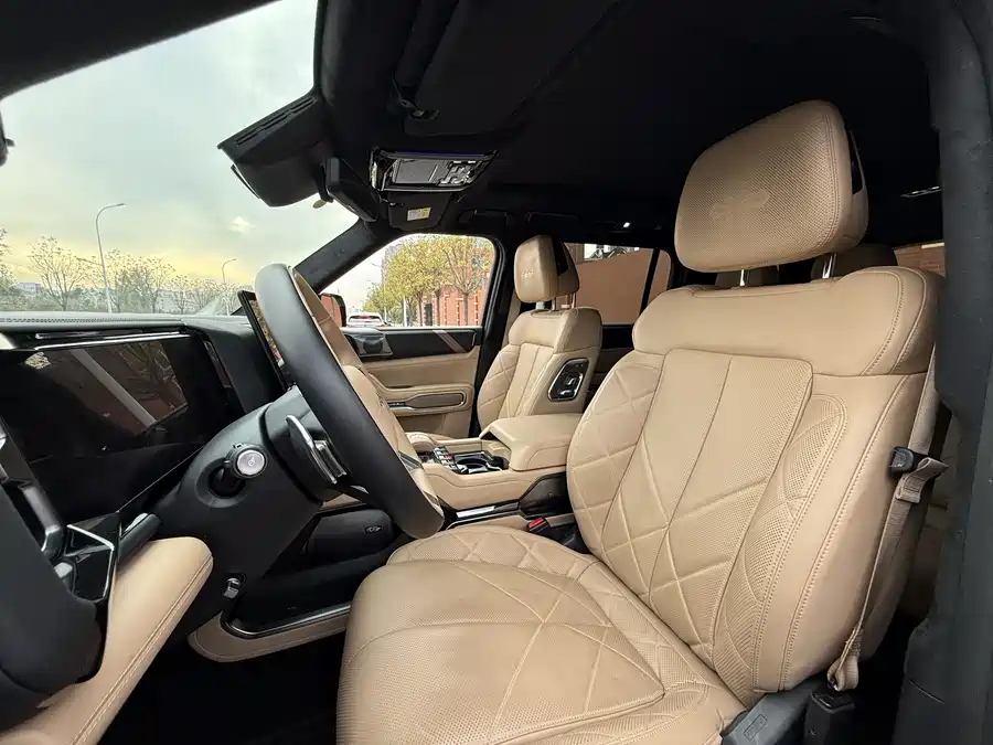 Used BYD Leopard 8 2025 Zhiyong flagship version 7 seats