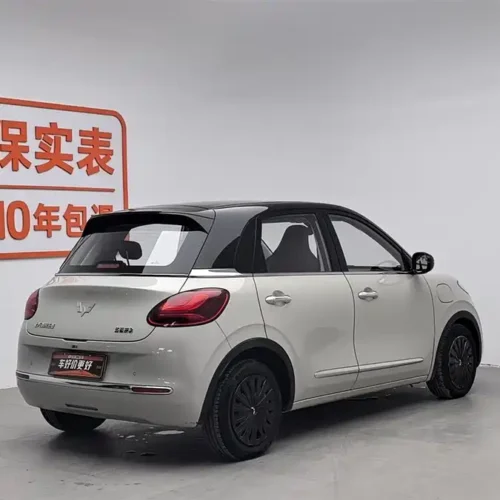 900x675_0_q87_c42_autohomecar__ChxpVmk6o5CAZSyxAAFt8y3r0Pk025.jpg.webp Used Wuling Bingo 2023 model 333km Lingxi Internet+ model