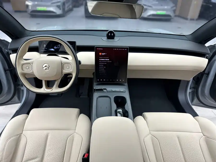 900x675_0_q87_c42_autohomecar__ChxpVmk76K2AV_1HAAccar_ebHk474.jpg.webp Used NIO ET5T 2024 model 75kWh Touring