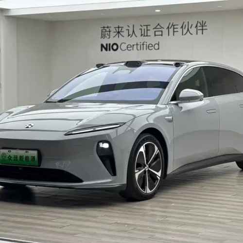 900x675_0_q87_c42_autohomecar__ChxpVmk76KeAdpv5AAfVHLYuZRI262.jpg.webp Used NIO ET5T 2024 model 75kWh Touring