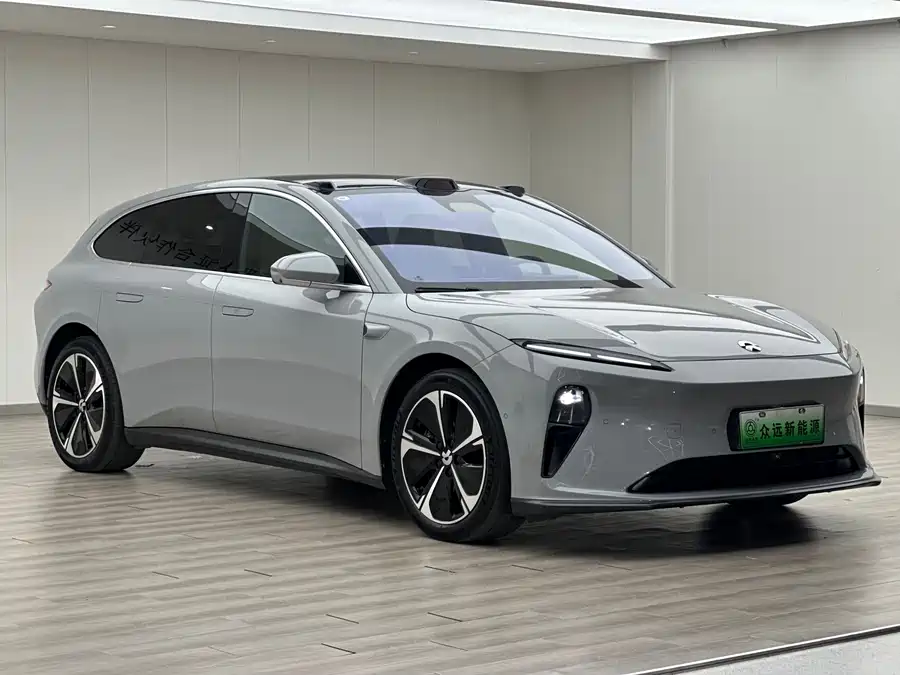 900x675_0_q87_c42_autohomecar__ChxpVmk76KmAdPd7AAiKFa74w_U801.jpg.webp Used NIO ET5T 2024 model 75kWh Touring