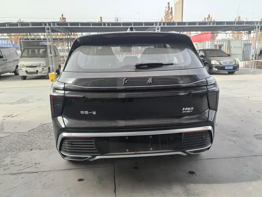 900x675_0_q87_c42_autohomecar__ChxpVmk7zQaAHYD3AAT_ScPNq6Q480.jpg.webp Used Hongqi HS3 PHEV 2025 117km Jinwei Edition