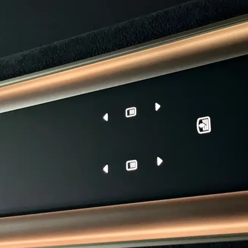 900x675_0_q87_c42_autohomecar__ChxpVmk82SaABfjxAAcHaxX3CYg802.jpg.webp Used NIO ET9 2025 model 102kWh