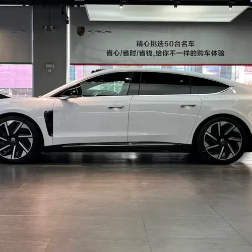 900x675_0_q87_c42_autohomecar__ChxpVmk82SyAWPnqAAgbYXTlt0g892.jpg.webp Used NIO ET9 2025 model 102kWh