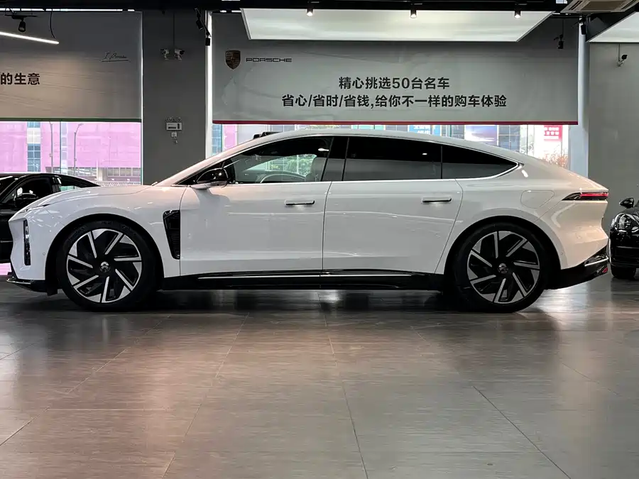 900x675_0_q87_c42_autohomecar__ChxpVmk82SyAWPnqAAgbYXTlt0g892.jpg.webp Used NIO ET9 2025 model 102kWh