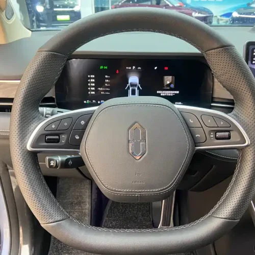 900x675_0_q87_c42_autohomecar__ChxpVmk89f6AIDrFAAvgyTOmOss049.jpg.webp Used HUAWEI AITO M7 2024 1.5T Intelligent Driving Four-wheel Drive Max Edition 5 Seats