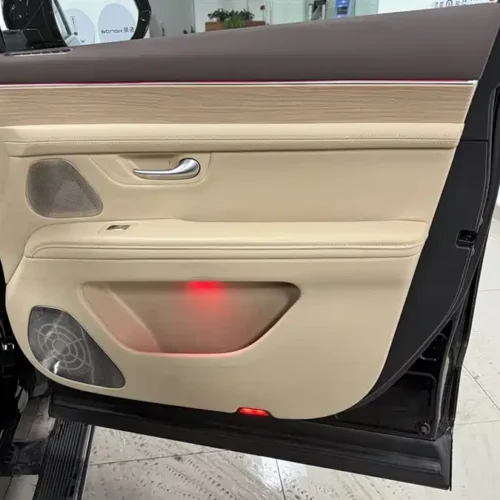 900x675_0_q87_c42_autohomecar__ChxpVmk8CfCAbwTqAAGqN5Q6hxc807.jpg.webp Used HUAWEI AITO M7 2024 1.5T Smart Driving Rear Drive Pro Version 5 Seats