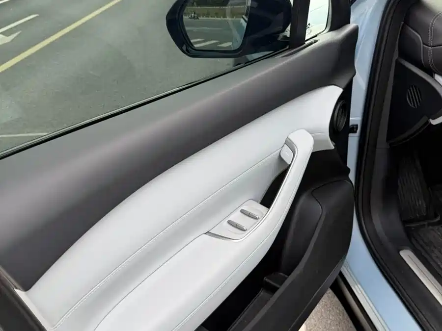 900x675_0_q87_c42_autohomecar__ChxpVmk8FZyAaNNaAALJWb9-XEk905.jpg.webp Used NIO ES6 2024 model 100kWh