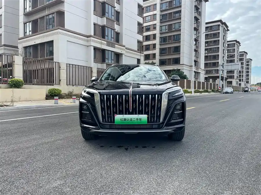 900x675_0_q87_c42_autohomecar__ChxpVmkAJ2WAEP7HAANfsyYgQv4470.jpg.webp Used Hongqi HS3 PHEV 2024 115km Jinwei Edition