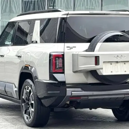 Used BYD Leopard 8 2025 Zhiyong flagship version 7 seats