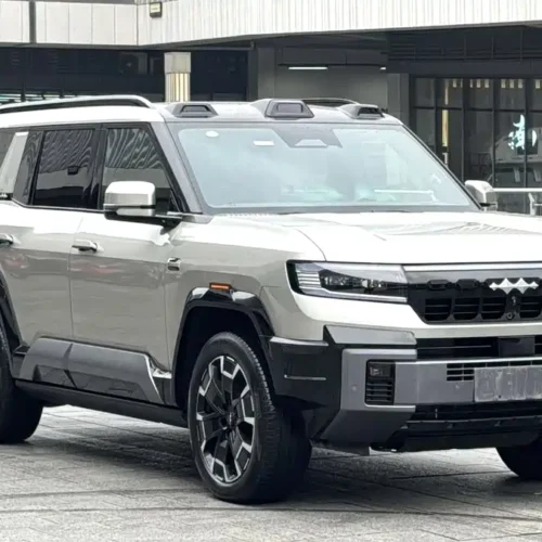 Used BYD Leopard 8 2025 Zhiyong flagship version 7 seats