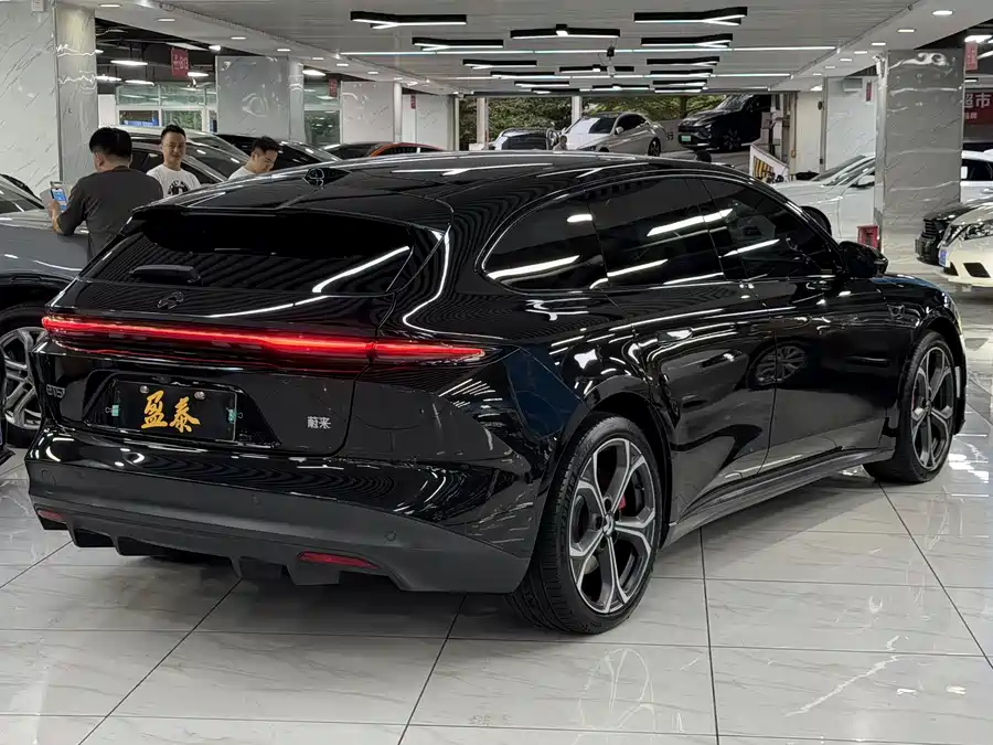 900x675_0_q87_c42_autohomecar__ChxpVmkGKLeAFKMZAASgyCQvlFA420.jpg.webp Used NIO ET5T 2024 model 75kWh Touring