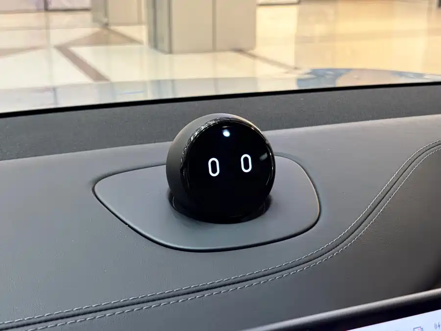 Used NIO ES6 2024 model 75kWh