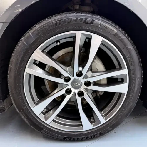 900x675_0_q87_c42_autohomecar__ChxpVmkKv8-AE_tMAAl3K777_co432.jpg.webp Used Audi A6L 2019 40 TFSI luxury and dynamic model