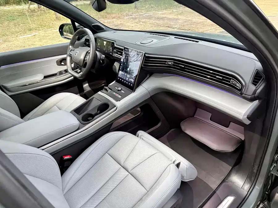 900x675_0_q87_c42_autohomecar__ChxpVmkOMAeANii7AAuq2cPOxDo984.jpg.webp Used NIO ES8 2020 580KM seven-seater version