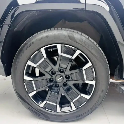 900x675_0_q87_c42_autohomecar__ChxpVmkOqdaAcBahAAaZJYUTyPk618.jpg.webp Used BYD Leopard 8 2025 Zhiyong flagship version 7 seats