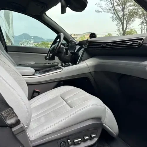 900x675_0_q87_c42_autohomecar__ChxpVmkOxIuAX4xqAAgcqppn0es119.jpg.webp Used NIO ES8 2022 100kWh six-seater version