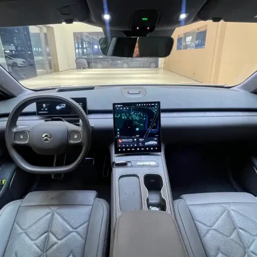 900x675_0_q87_c42_autohomecar__ChxpVmkPA8iAQdP1AAhiU4kgXus410.jpg.webp Used NIO ET7 2024 75kWh Executive Signature Edition