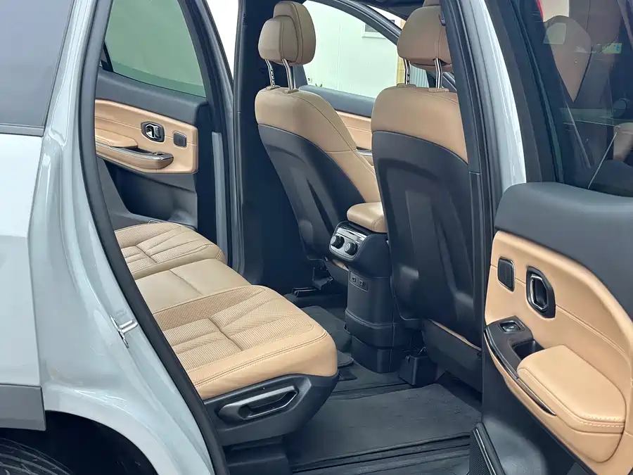 900x675_0_q87_c42_autohomecar__ChxpVmkQB3KACzmyAAfaGXYTUvM705.jpg.webp Used NIO ES8 2020 450KM seven-seater version