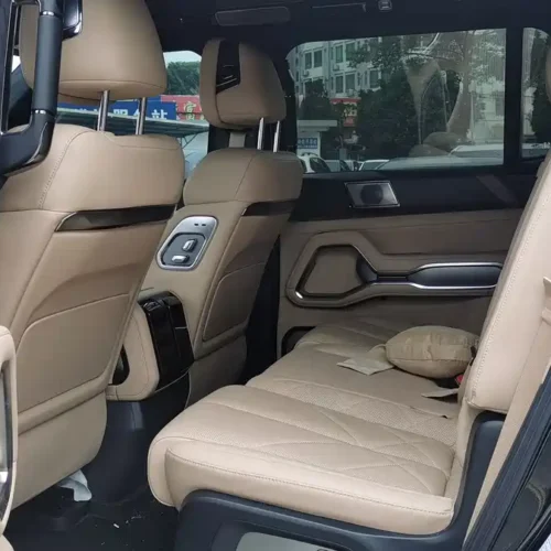 Used BYD Leopard 8 2025 Zhiyong flagship version 7 seats