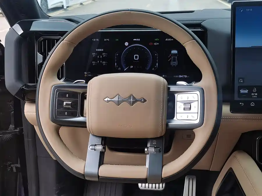 Used BYD Leopard 8 2025 Zhiyong flagship version 7 seats