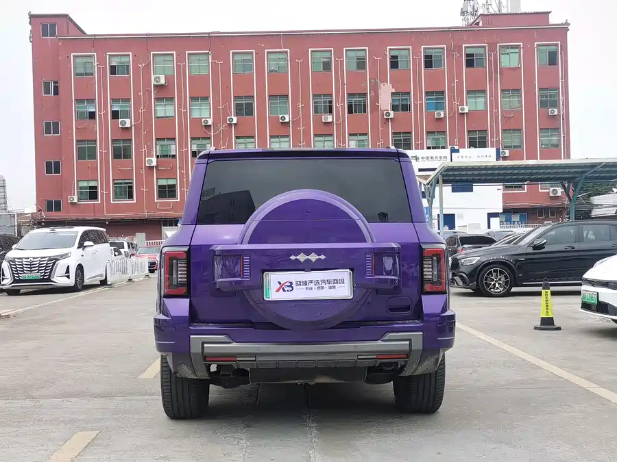 Used BYD Leopard 8 2025 Zhiyong flagship version 7 seats