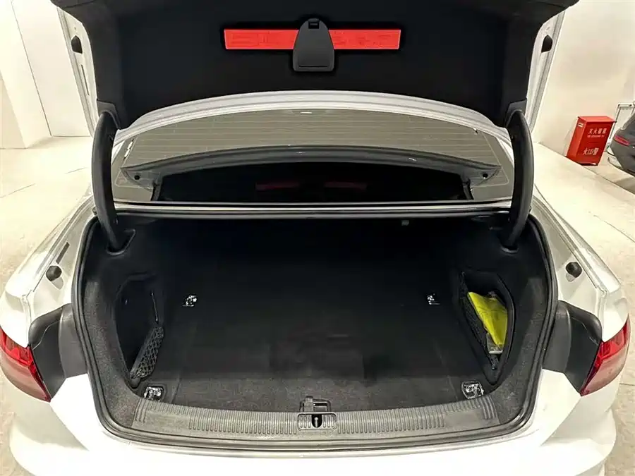 Used Audi A4L 2020 40 TFSI luxury and elegant model