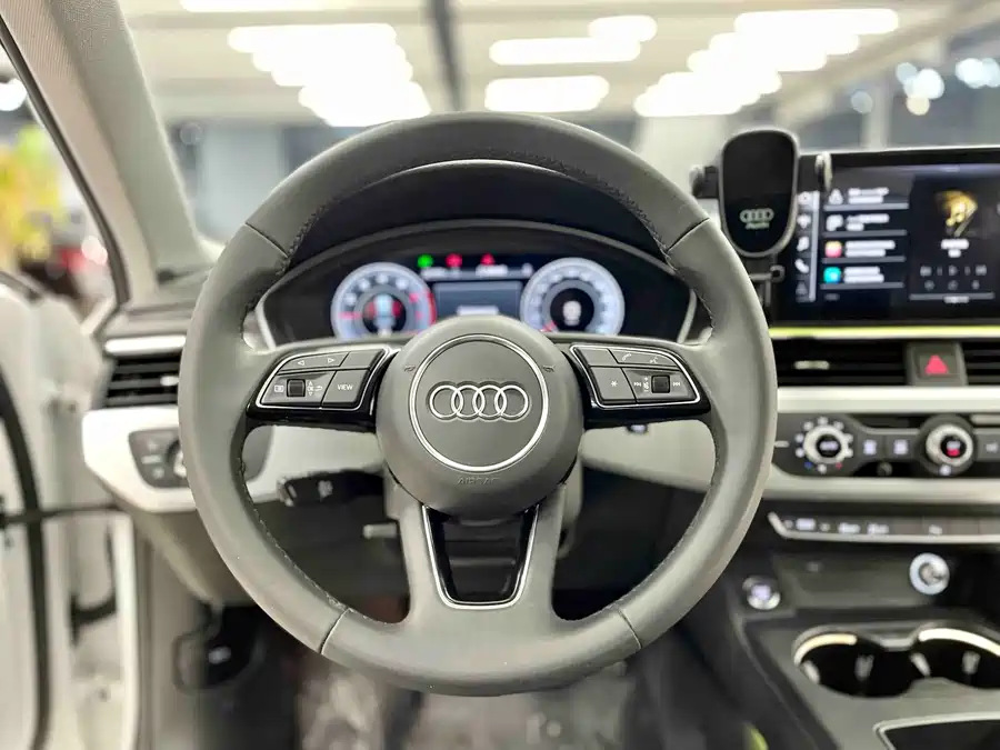 Used Audi A4L 2023 40 TFSI Fashionable and Dynamic