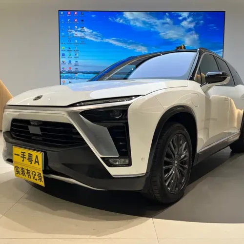 900x675_0_q87_c42_autohomecar__ChxpVmkRlBGAbhxdAAdBQFWUtlE855.jpg.webp Used NIO ES8 2020 415KM six-seater version