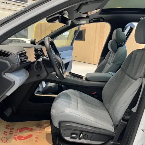 900x675_0_q87_c42_autohomecar__ChxpVmkRlBaAA48nAAnIL933f30521.jpg.webp Used NIO ES8 2020 415KM six-seater version