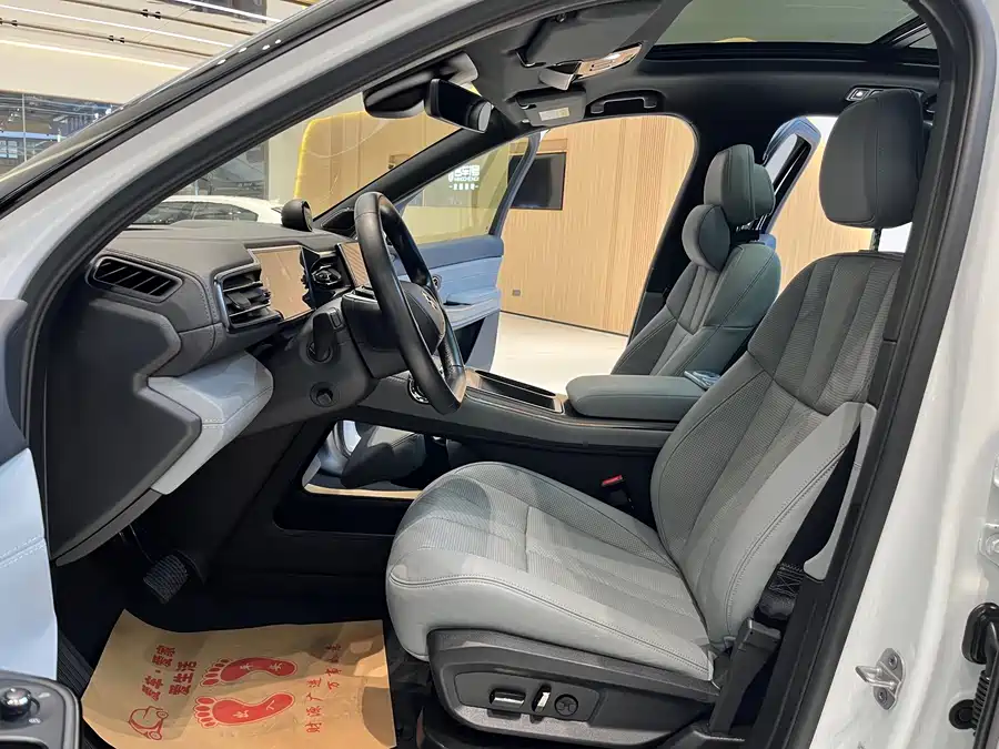 900x675_0_q87_c42_autohomecar__ChxpVmkRlBaAA48nAAnIL933f30521.jpg.webp Used NIO ES8 2020 415KM six-seater version