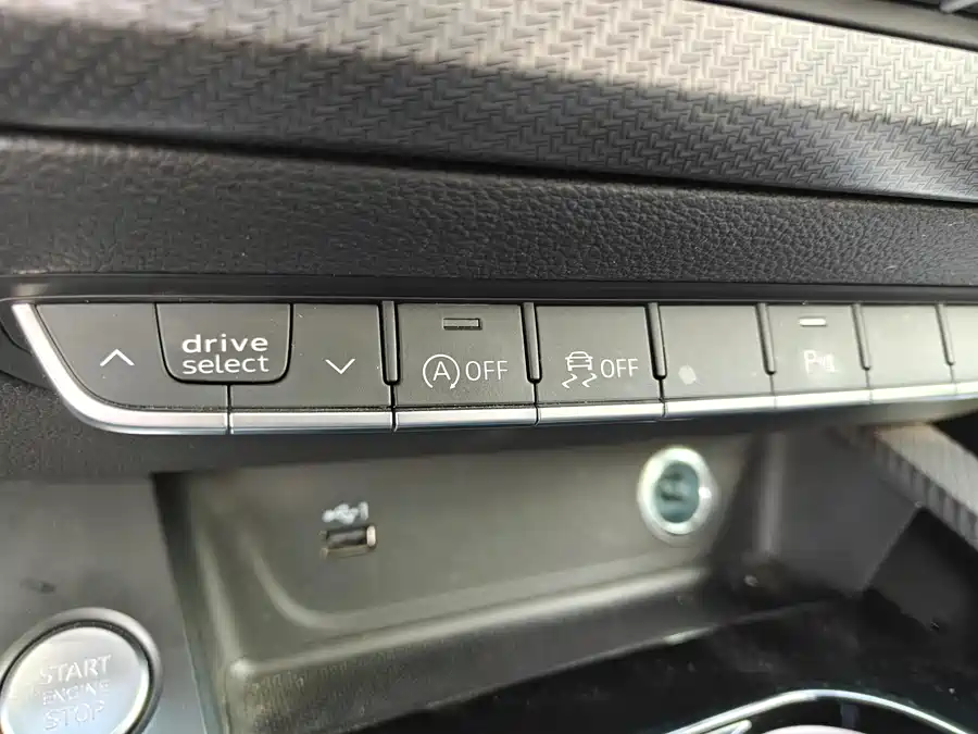 Used Audi A4L 2023 40 TFSI quattro luxury and dynamic model