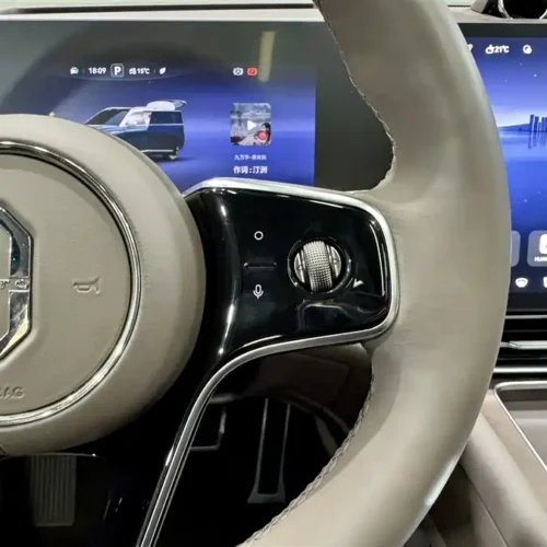 900x675_0_q87_c42_autohomecar__ChxpVmkVRjWAMGs4AAHEW17rh34670.jpg.webp Used AITO M9 2024 extended range Ultra version 52kWh 5-seater version