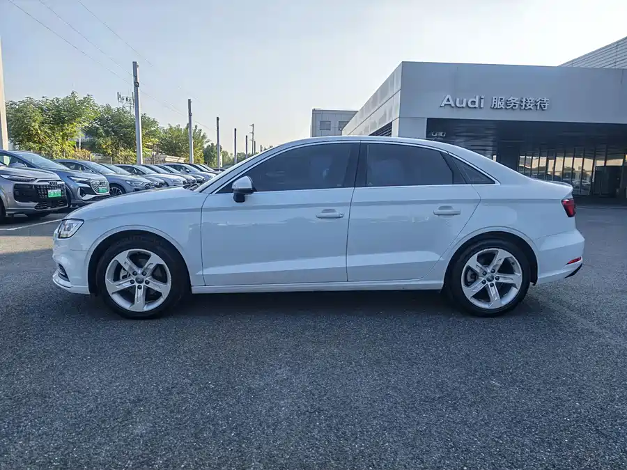 Used Audi A3 2020 Limousine 35 TFSI Enterprising National V