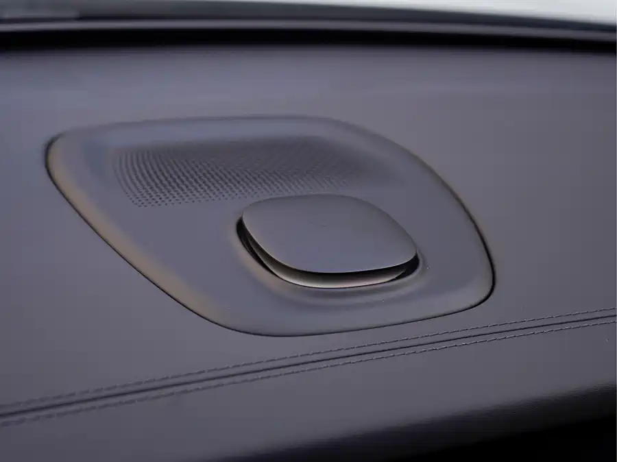 900x675_0_q87_c42_autohomecar__ChxpVmk_846AYfNGAAPK8w1WEjY838.jpg.webp Used NIO ET9 2025 model 102kWh