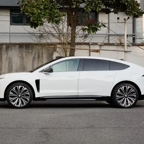 900x675_0_q87_c42_autohomecar__ChxpVmk_84mAHjmFAAt_k9sMyy4226.jpg.webp Used NIO ET9 2025 model 102kWh