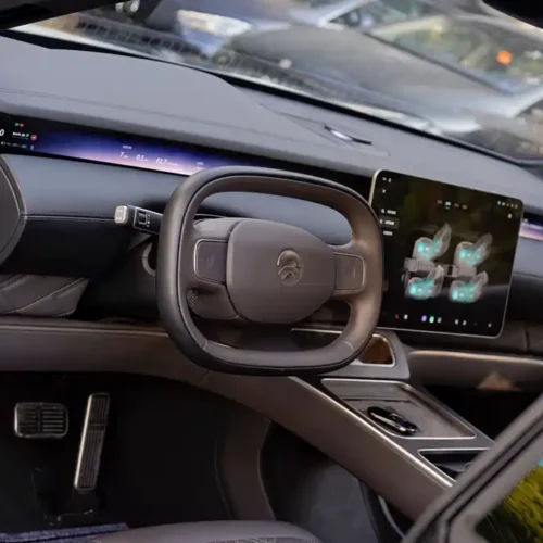 900x675_0_q87_c42_autohomecar__ChxpVmk_85KAKOqdAAYNN2HH0zg791.jpg.webp Used NIO ET9 2025 model 102kWh