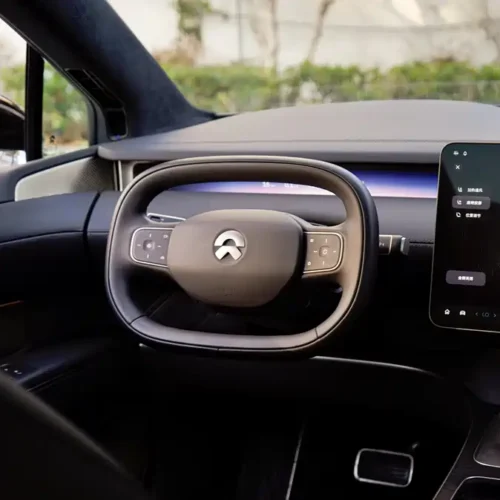 900x675_0_q87_c42_autohomecar__ChxpVmk_85SACfycAAVWrjlqo0w654.jpg.webp Used NIO ET9 2025 model 102kWh