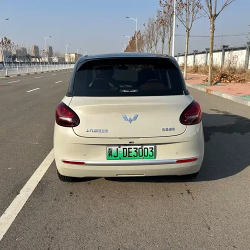 900x675_0_q87_c42_autohomecar__ChxpVmk_eg2ADTqIAA24t1FAWYA046.jpg.webp Used Wuling Bingo 2025 model 203km light model