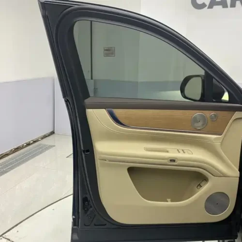 900x675_0_q87_c42_autohomecar__ChxpVmk_hJqACIkxAAFNOxNODZ8277.jpg.webp Used AITO M9 2025 extended range Max version 52kWh 6-seater version