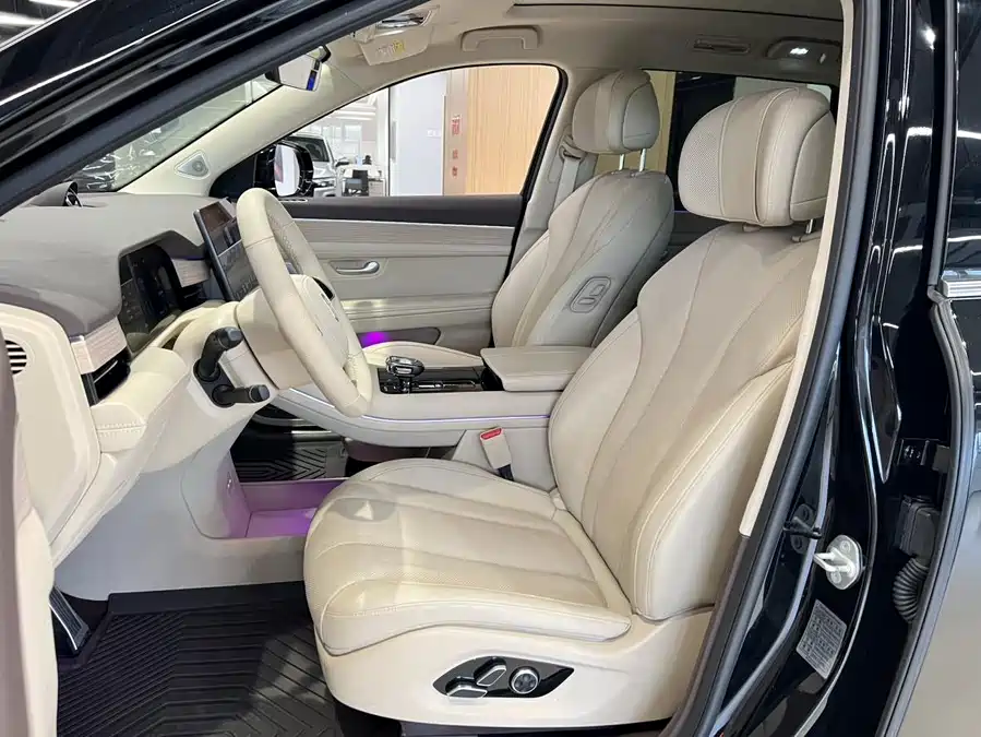 900x675_0_q87_c42_autohomecar__ChxpVmk_qg-AYVxhAAQIwhHvBvU727.jpg.webp Used HUAWEI AITO M7 2024 1.5T Intelligent Driving Four-wheel Drive Ultra Version 5 Seats