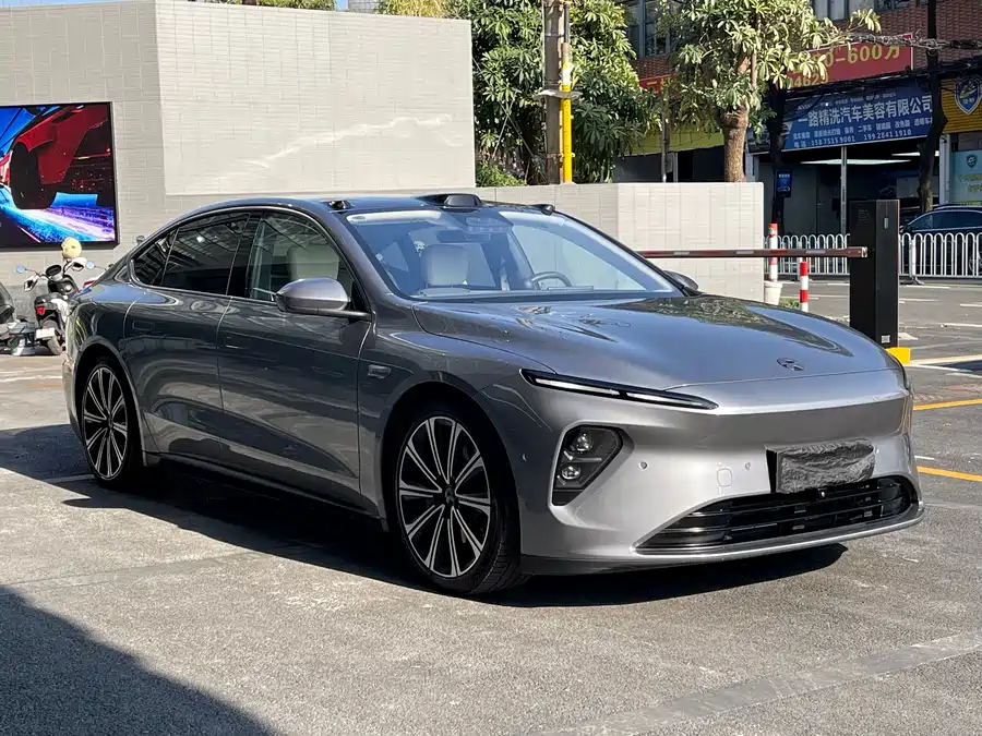 900x675_0_q87_c42_autohomecar__ChxpVmk_wy6AGzDCAAy2V53ZF84154.jpg.webp Used NIO ET7 2024 100kWh Executive Signature Edition