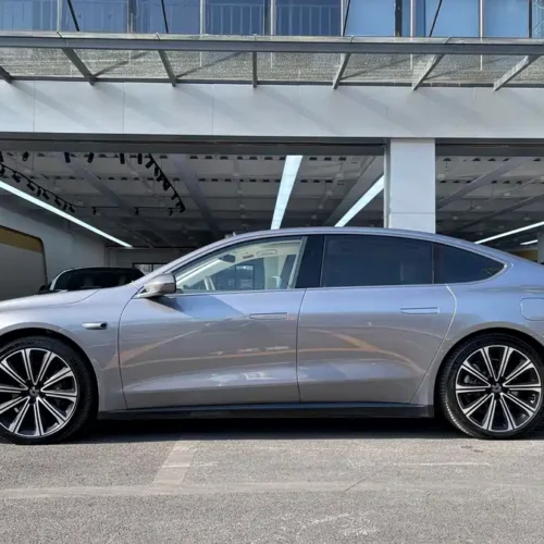 900x675_0_q87_c42_autohomecar__ChxpVmk_wzGAIUtlAArCjz8TgrY152.jpg.webp Used NIO ET7 2024 100kWh Executive Signature Edition