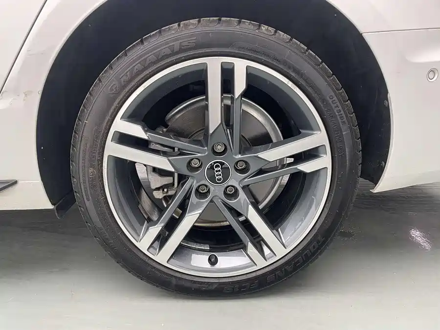 Used Audi A4L 2023 40 TFSI luxury and dynamic model