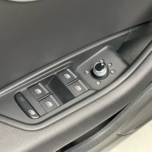 900x675_0_q87_c42_autohomecar__ChxpVmkadYeALup1AAjX3lHpBIg818.jpg.webp Used Audi A5 (Imported) 2024 Sportback 40 TFSI Fashionable and Dynamic