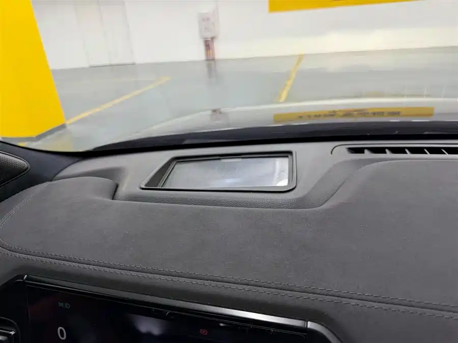 900x675_0_q87_c42_autohomecar__ChxpVmkdjG-AS-iKAAFDWlX1Wco251.jpg.webp Used NIO EC6 2020 430KM Sports Edition