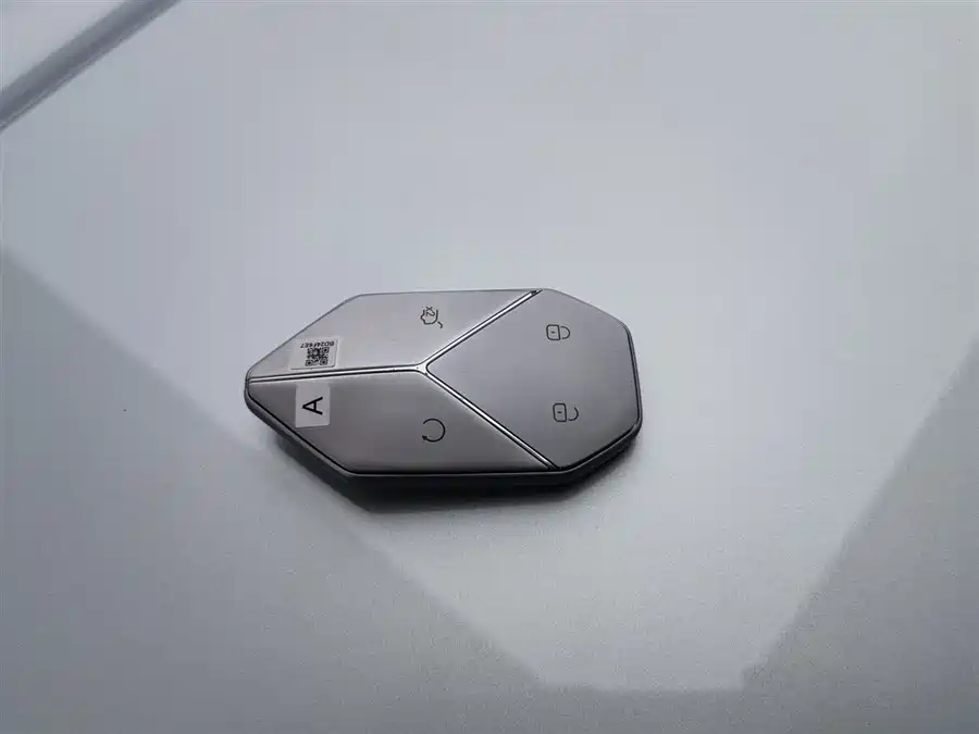 Used BYD Leopard 8 2025 Zhiyong flagship version 7 seats